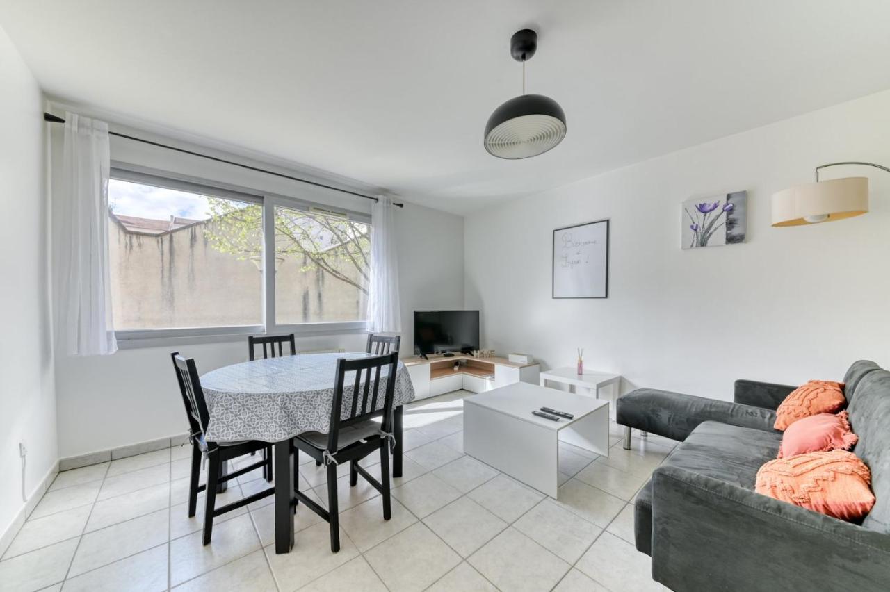 Appartement Residence Quartier Vilette Paul Bert Box Garage Lyon Buitenkant foto