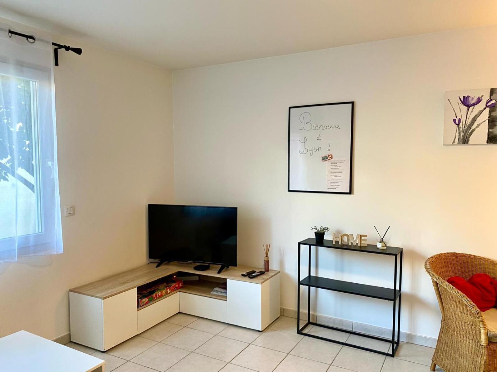Appartement Residence Quartier Vilette Paul Bert Box Garage Lyon Buitenkant foto